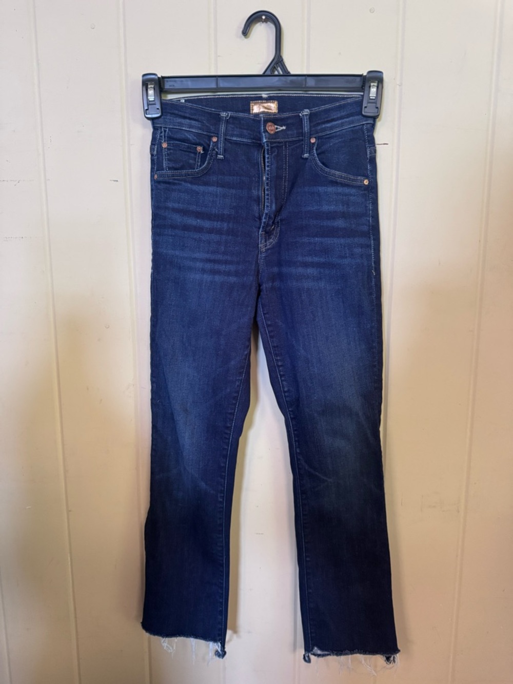MOTHER The Insider Crop Step Fray Jeans | Off Limits | Size 23